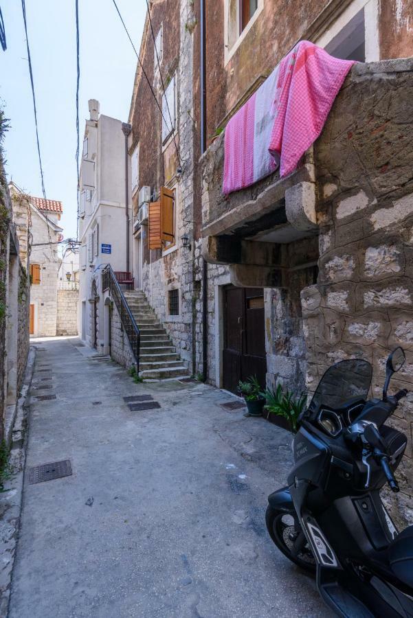 Apartments Dora -Free Parking Trogir Luaran gambar