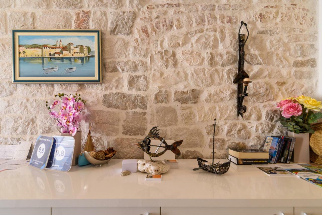 Apartments Dora -Free Parking Trogir Luaran gambar