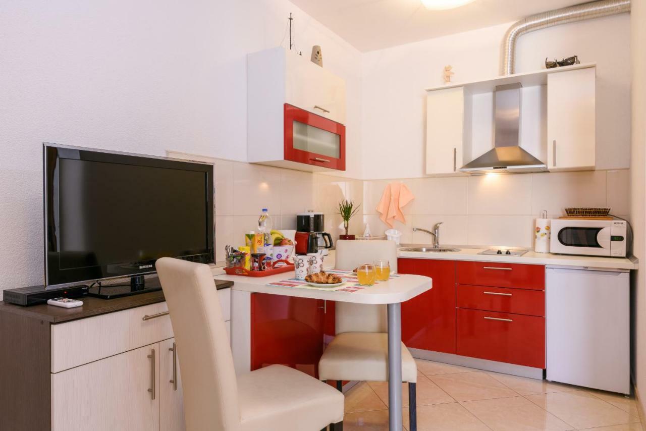 Apartments Dora -Free Parking Trogir Luaran gambar