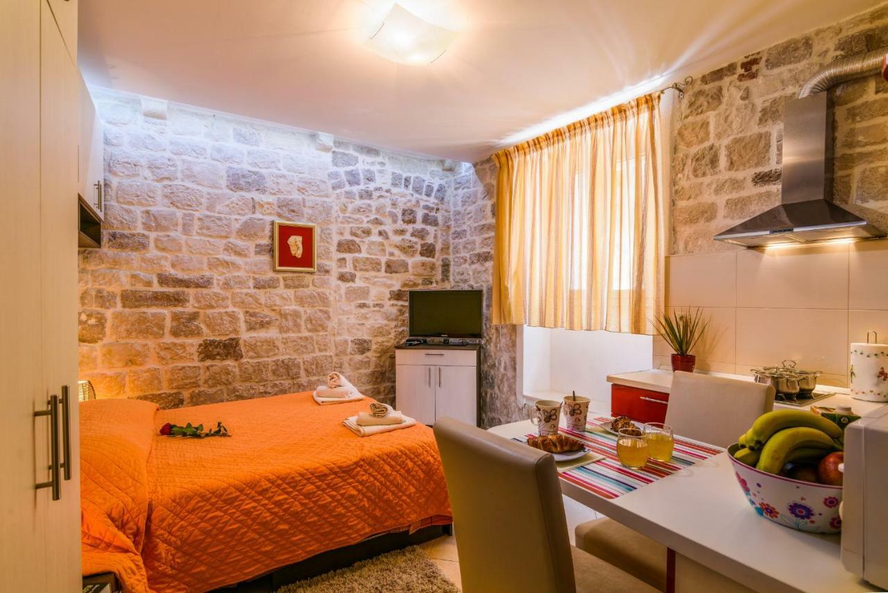Apartments Dora -Free Parking Trogir Luaran gambar