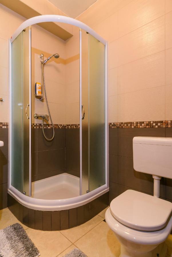 Apartments Dora -Free Parking Trogir Luaran gambar