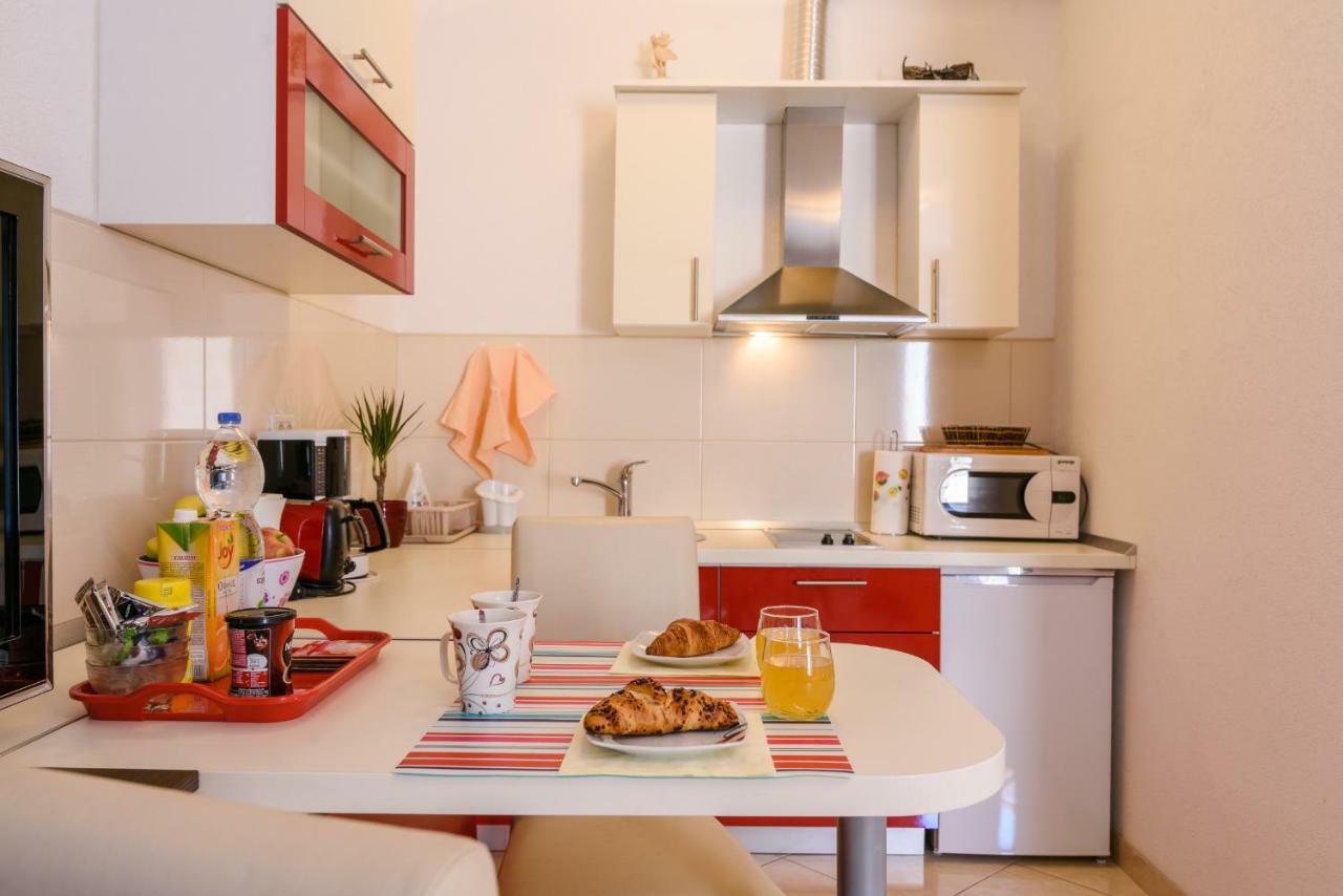 Apartments Dora -Free Parking Trogir Luaran gambar