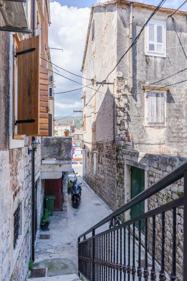 Apartments Dora -Free Parking Trogir Luaran gambar