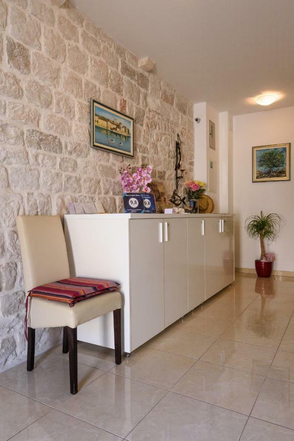 Apartments Dora -Free Parking Trogir Luaran gambar