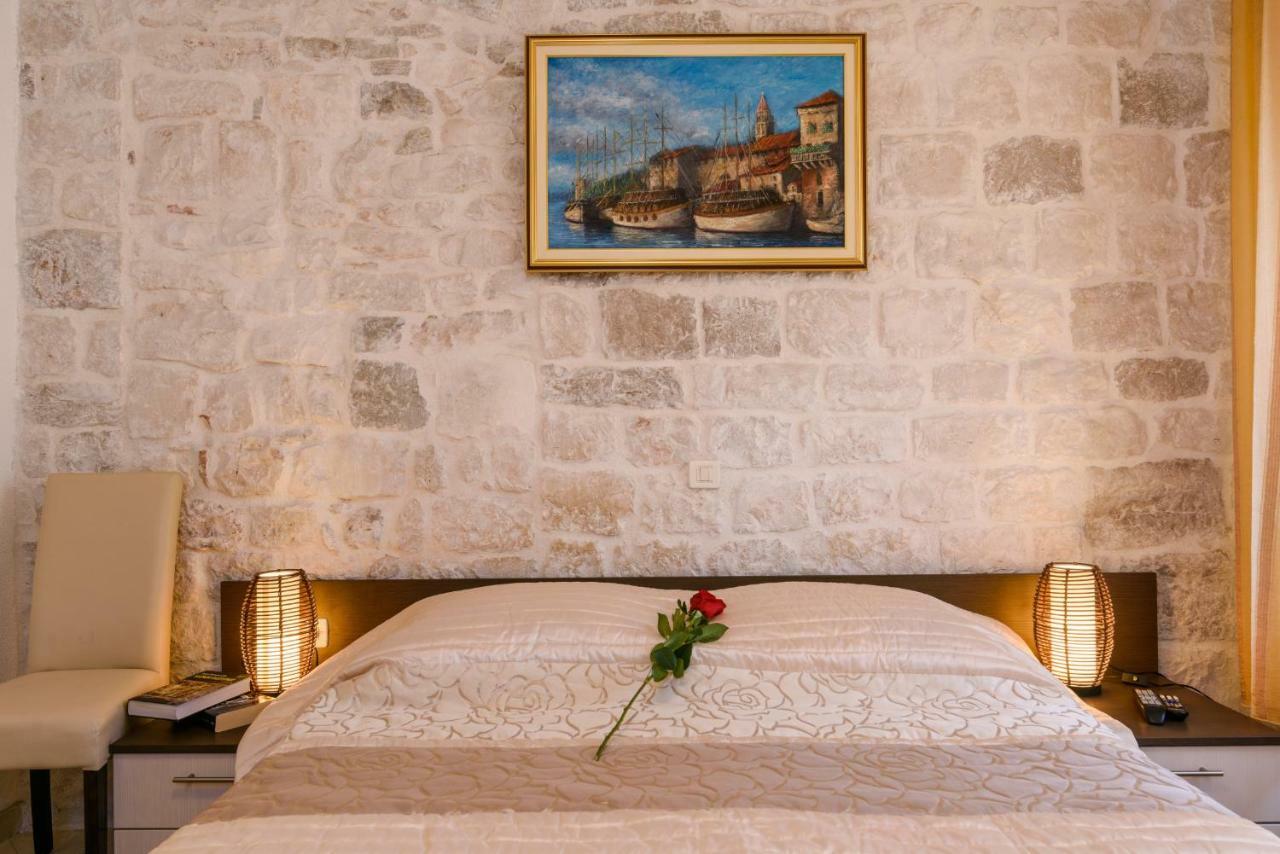 Apartments Dora -Free Parking Trogir Luaran gambar
